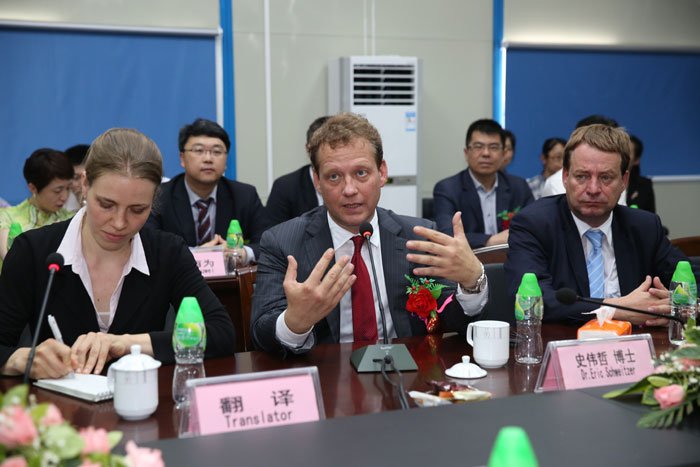 �����̴����ϯʷ����Մ?w��)������֧�֌��w��(j��ng)���l(f��)չ