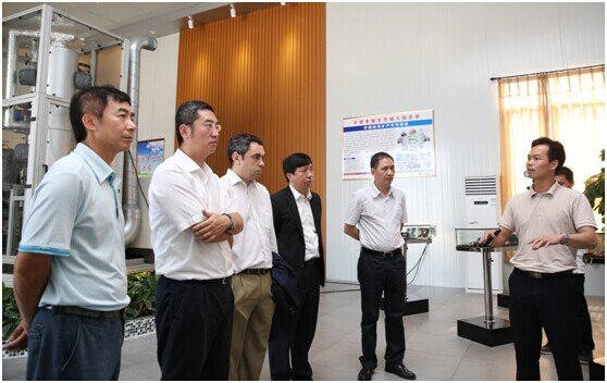 ���T�ӹ�˾����F(tu��n)���ڴ����c�е½������B(t��i)���Ŀ����